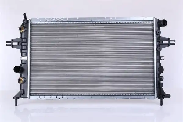 NISSENS 63247A Radyatör resmi