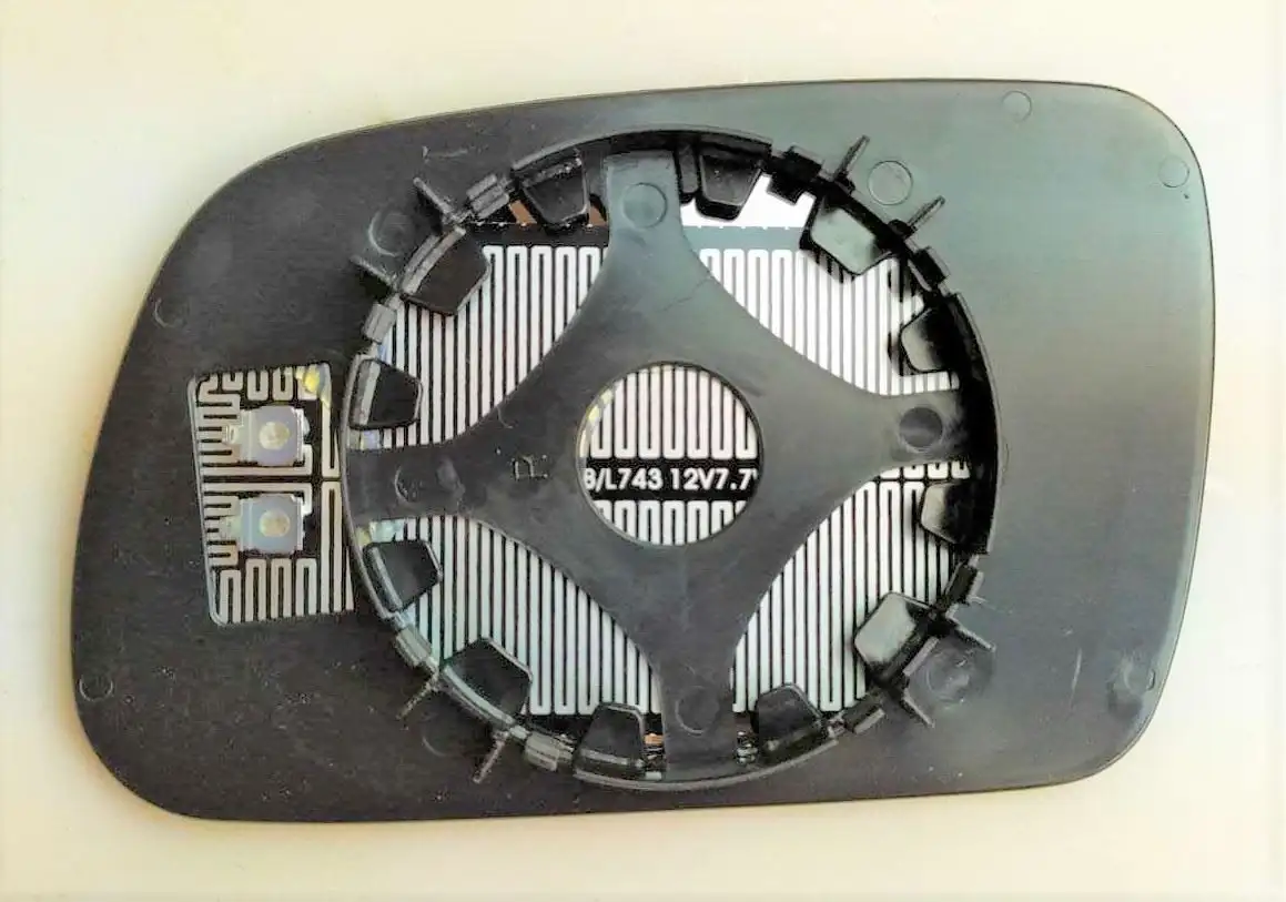 ART MG012.2175 Dış Ayna Camı (Sağ) 8151HA resmi