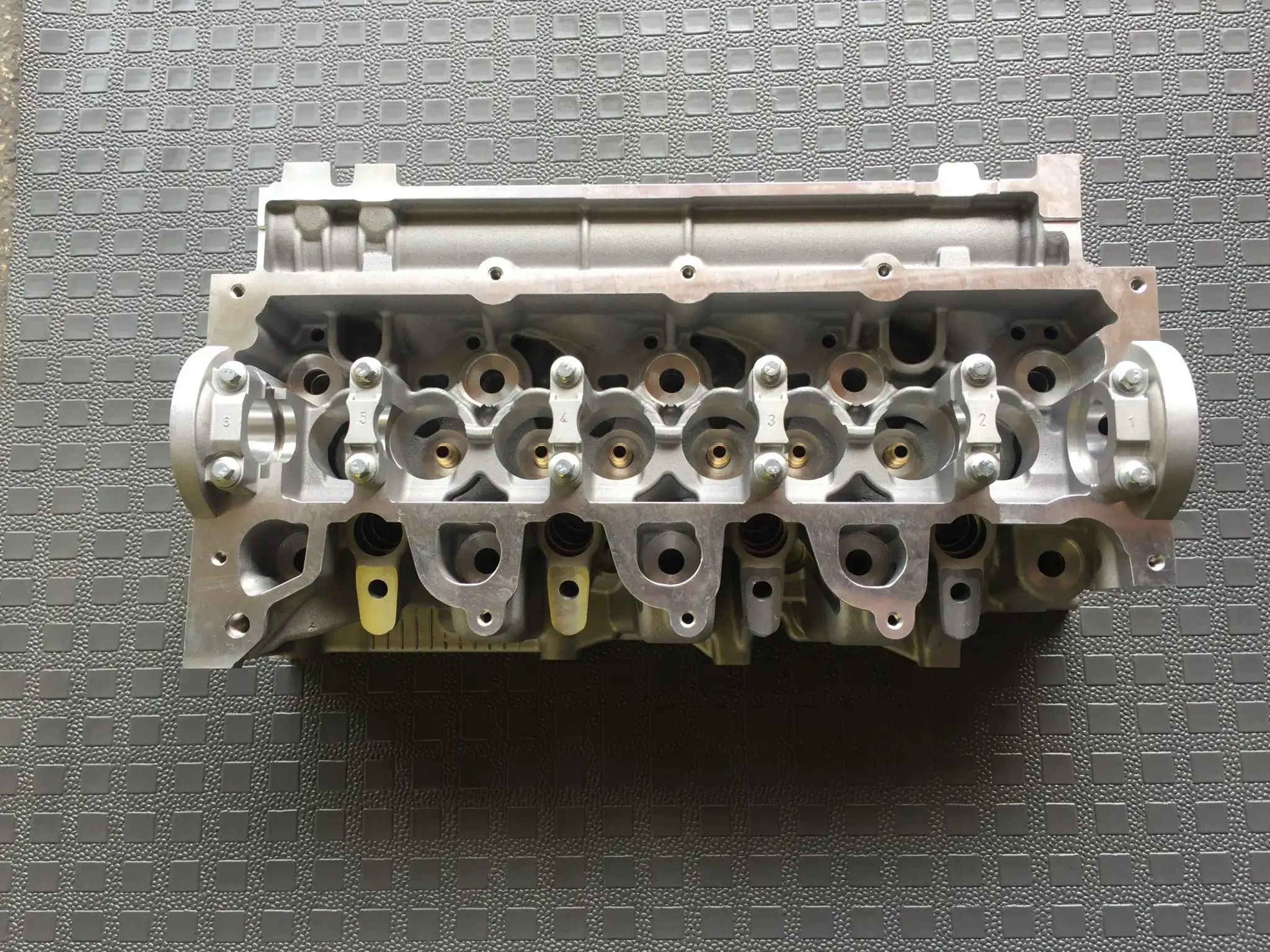 ÖZGAYD CH09-014 Silindir Kapağı 110424393R resmi