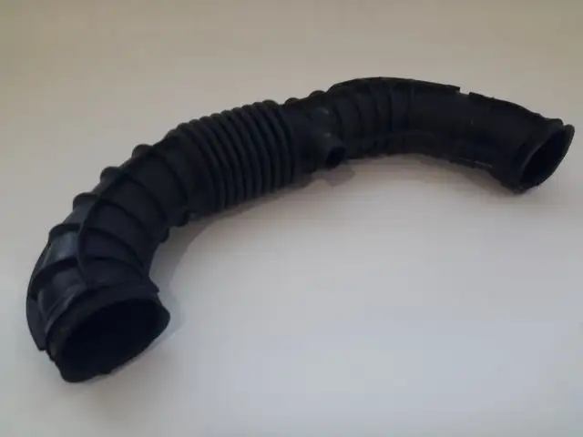 CM 33367 Hava Filtre Hortumu resmi