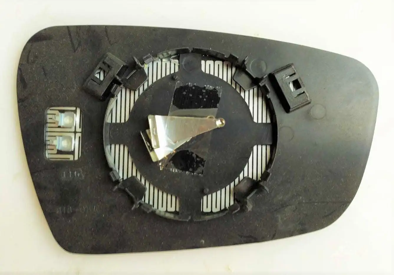 ART MG049.9506 Dış Ayna Camı (Sol) resmi