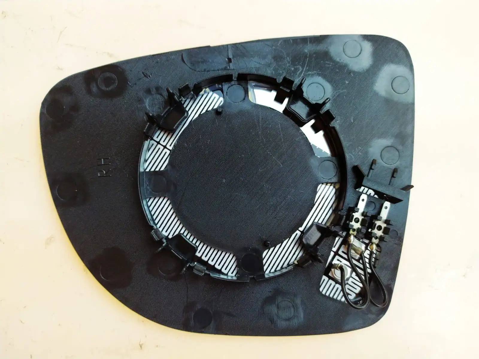 ART MG002.2489 Dış Ayna Camı (Sağ) resmi