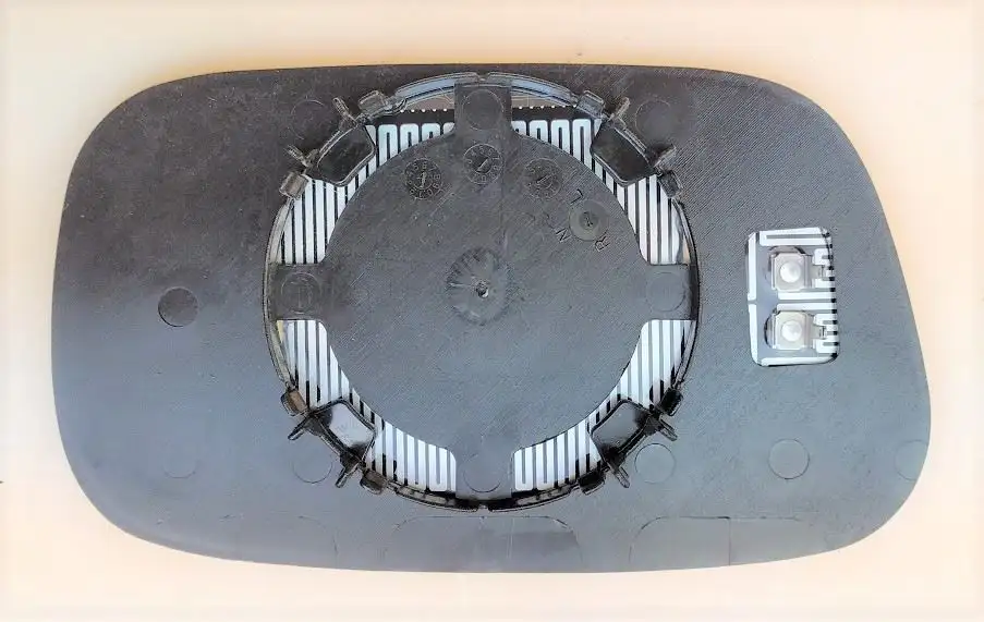 ART MG008.8313 Dış Ayna Camı (Sağ) resmi