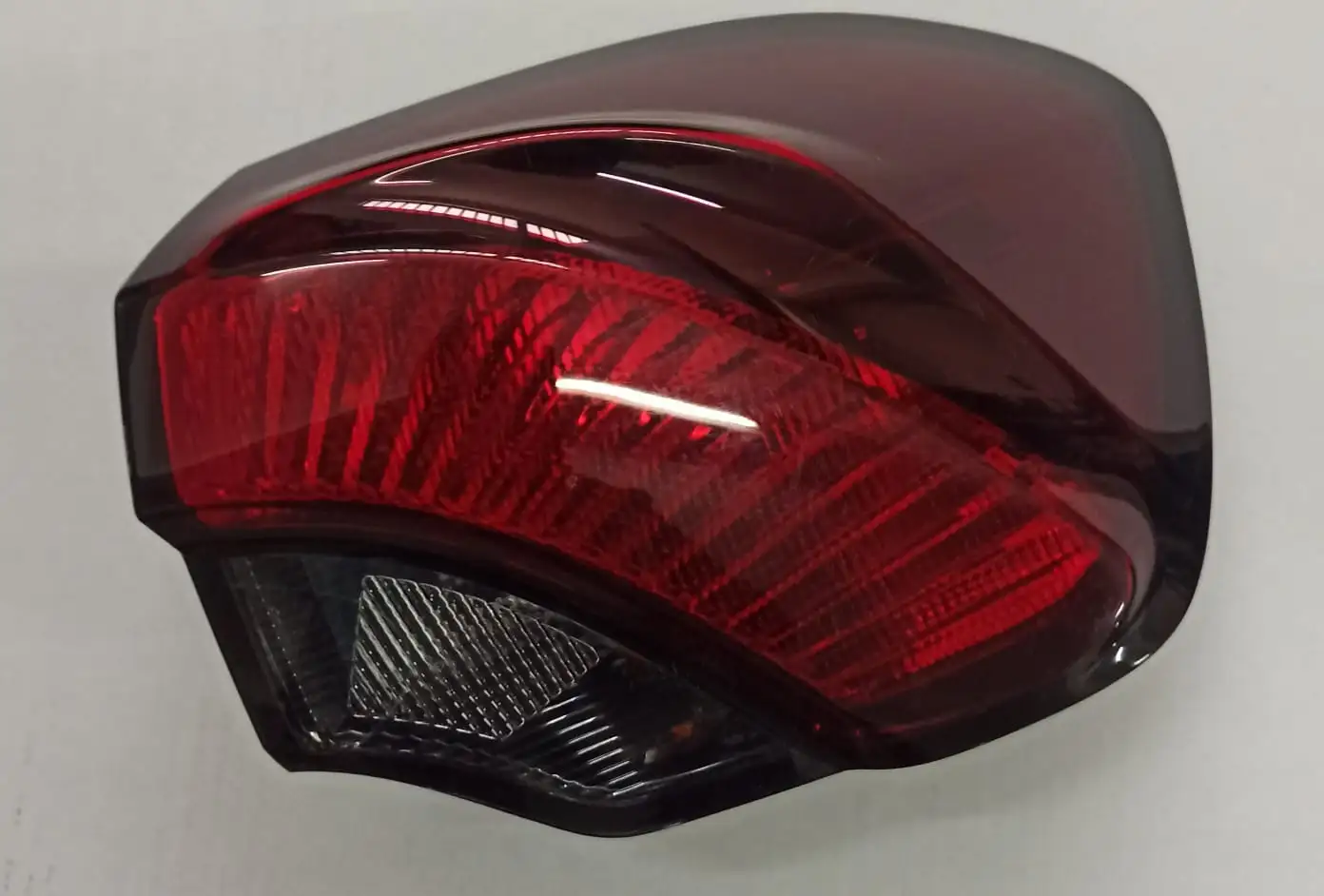 PLEKSAN 6300 Stop Lambası (Sağ) 52078933 resmi