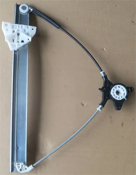 MGA 32092 Ön Cam Krikosu (Sağ) BP4K58590A resmi