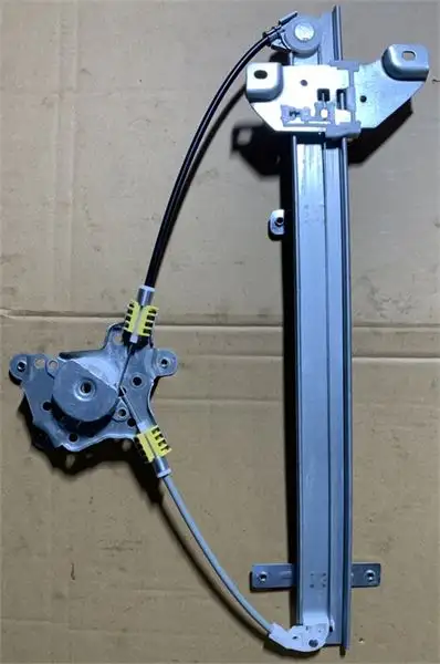 MGA 32157 Ön Cam Krikosu (Sol) 807212S400 resmi