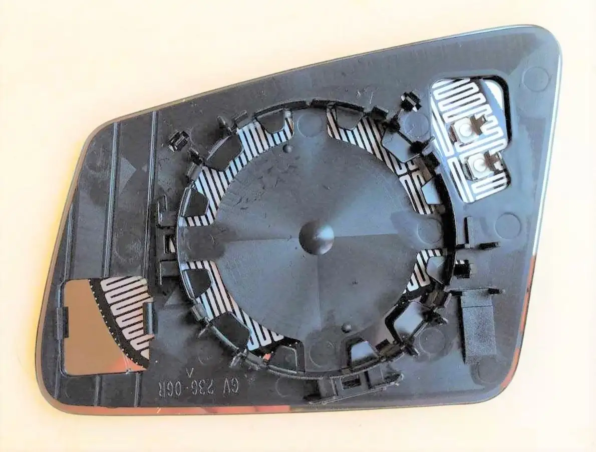 ART MG009.9525 Dış Ayna Camı (Sağ) resmi