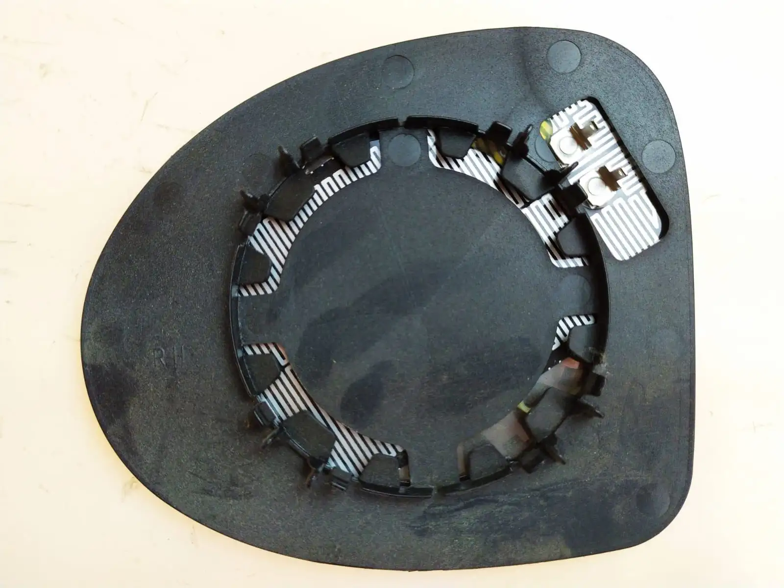 ART MG002.2267 Dış Ayna Camı (Sağ) 7701067338 resmi