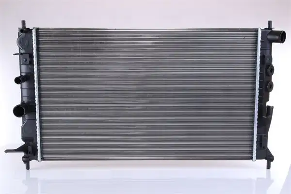 NISSENS 63013A Radyatör 1300181 resmi