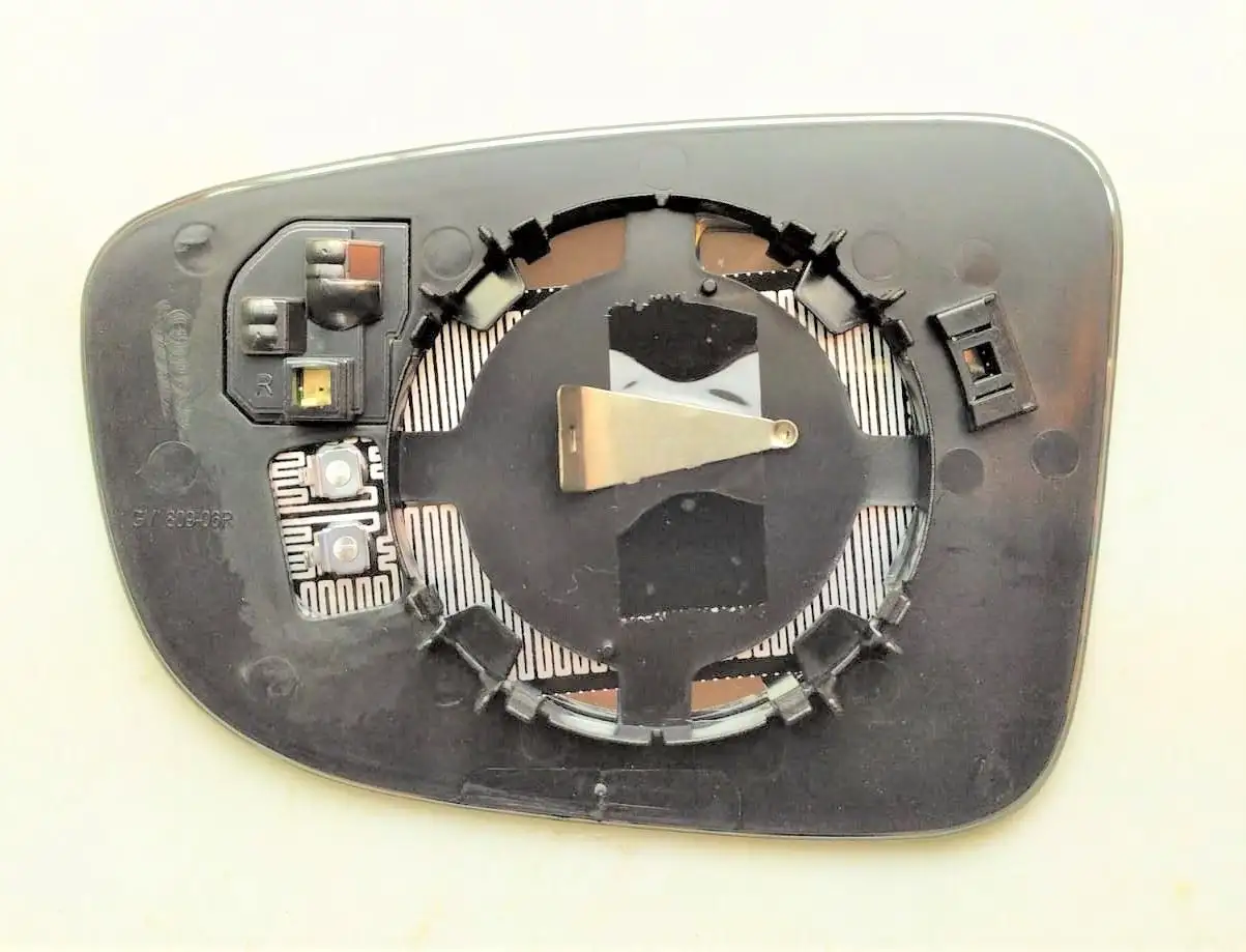 ART MG037.7509 Dış Ayna Camı (Sağ) resmi