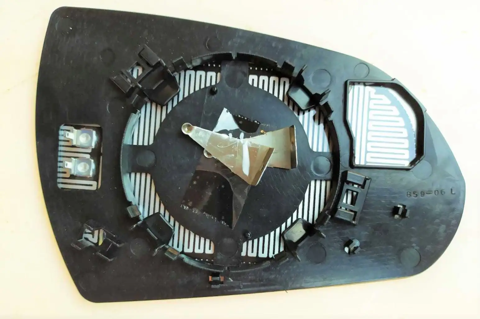 ART MG007.7348 Dış Ayna Camı (Sol) resmi