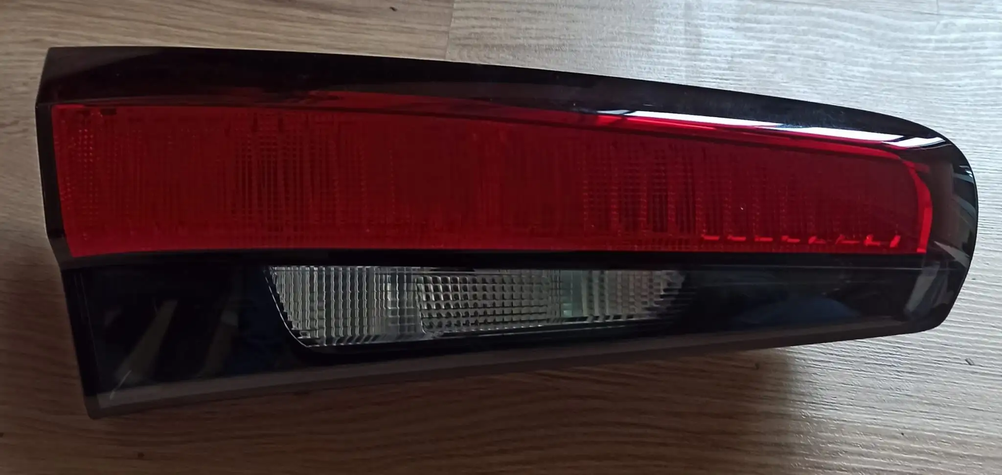 PLEKSAN 6303 Stop Lambası (Sol) 52071022 resmi