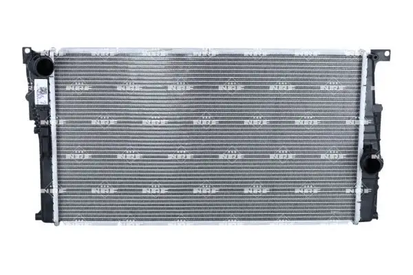 NRF 58410 Radyatör 17117600511 resmi