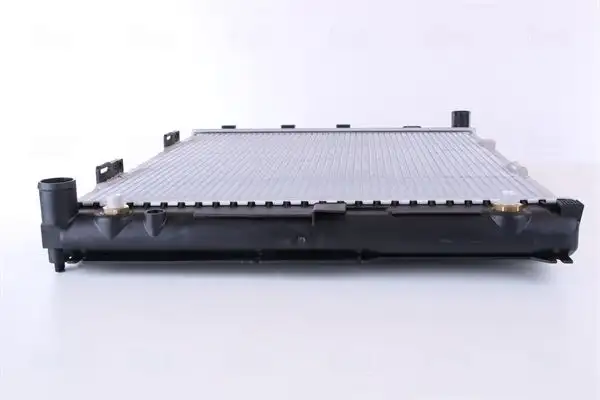 NISSENS 62695A Radyatör A1245003103 resmi