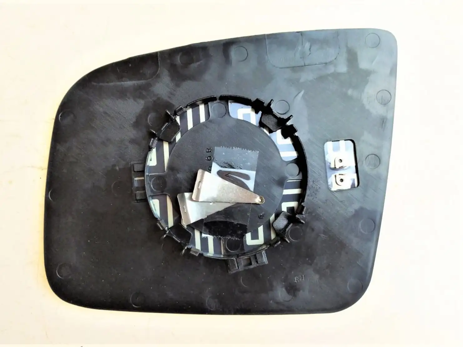 ART MG009.9537 Dış Ayna Camı (Sağ) A0028114233 resmi