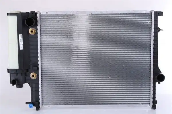 NISSENS 60614A Radyatör resmi